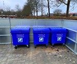 Affaldsskjuler - sikker løsning med lukket metalhegn.jpg