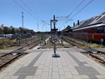 Hegn af strongitter og porte med portautomatik Letbanen Odder og Grenaa Station - PIT Hegn (4).jpg