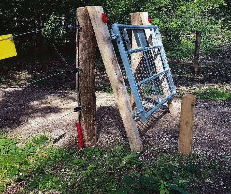 Natura 2000 - klaplåge og trådhegn. Hegn til grønne arealer